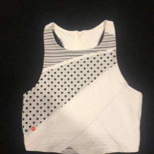 Vimmia Crop Yoga/Workout Top Medium